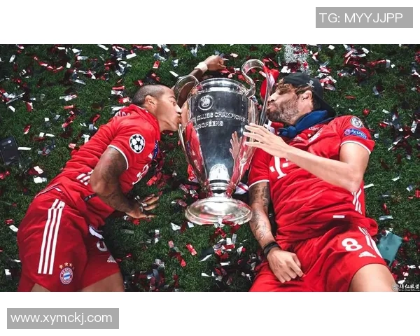 欧冠激战：多特蒙德与拜仁鏖战平局红牌事件引发全场热议与战术分析